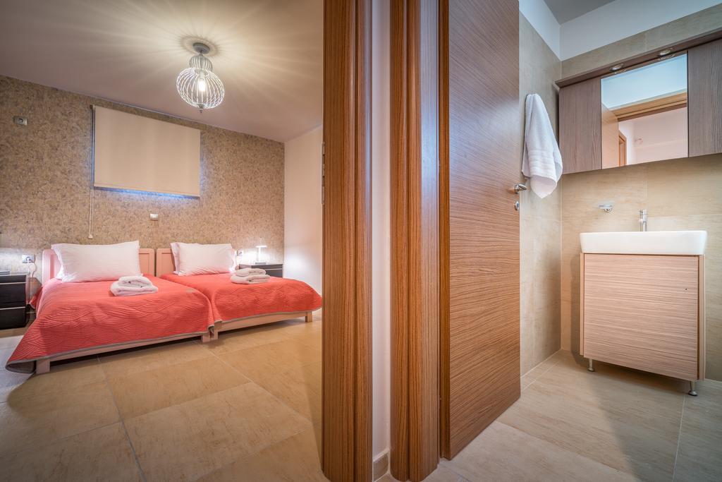 טרגקי Villa Merovigli - Sea Views & Private Pool, Ideal For Large Groups, By Zantewize מראה חיצוני תמונה