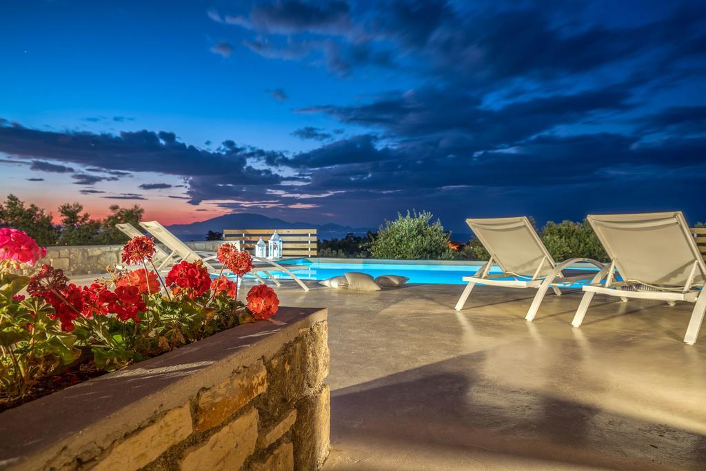 טרגקי Villa Merovigli - Sea Views & Private Pool, Ideal For Large Groups, By Zantewize מראה חיצוני תמונה