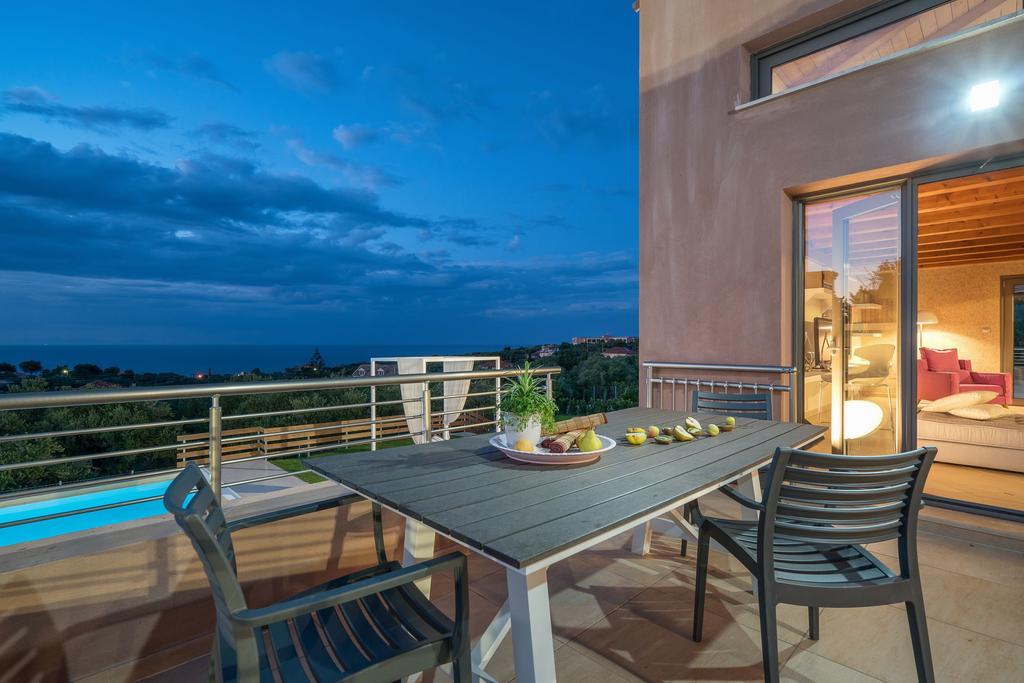 טרגקי Villa Merovigli - Sea Views & Private Pool, Ideal For Large Groups, By Zantewize מראה חיצוני תמונה